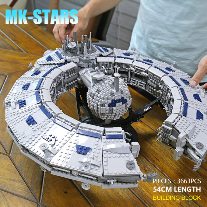MOULD KING 21008 Lucrehulk Battleship Droid Control Ship - Image 4