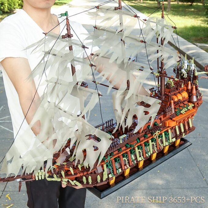 Mould King 13197(13138) The Flying Dutchman - Image 6