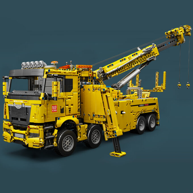Mould King 17028 RC Fire Rescue Truck - Image 3