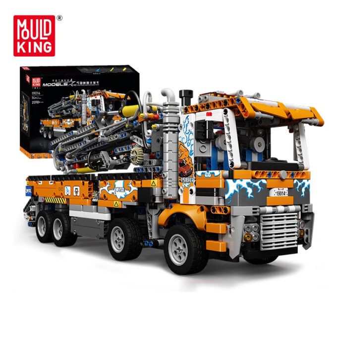 Mould King 19014 Heavy-Duty  Pneumatic Concrete Pump Truck
